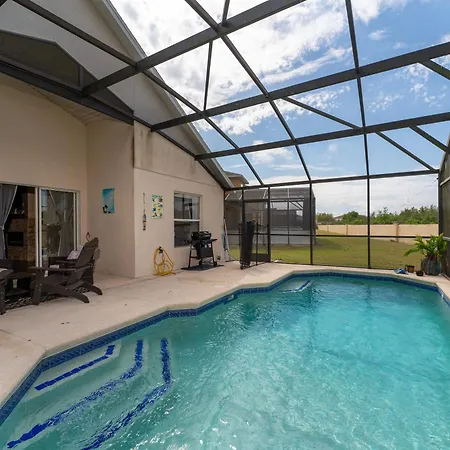 4Bd Home Toy Story Mickey With Pool And Game Room
